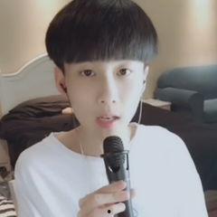 快手王乐乐的个人资料,从草根逆袭到争议不断的网络红人