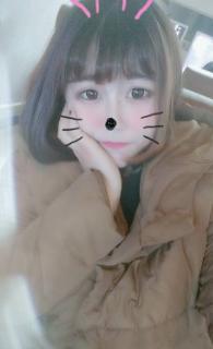 小姨妈个人资料,魅力四射的时尚达人